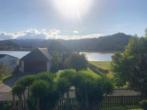 Main Magic - Tairua Holiday Home